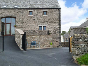 Self catering breaks at Greystones in Milnthorpe, Cumbria