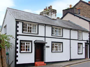 Self catering breaks at Kynaston Cottage in Aberdovey, Gwynedd