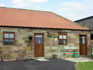 Self catering breaks at Broadings Cottage in Whitby, North Yorkshire