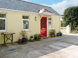 Self catering breaks at Break Away in Tywardreath, Cornwall