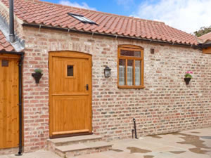 Self catering breaks at Stable Cottage in Thirsk, North Yorkshire