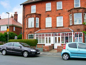 Self catering breaks at Southdene in Filey, North Yorkshire