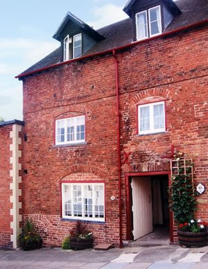 Self catering breaks at 24 Mill Street in Ludlow, Shropshire