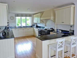Self catering breaks at Chartfield in Yarmouth, Isle of Wight
