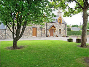 Self catering breaks at Falconers Retreat in Archiestown, Morayshire