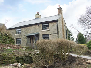 Self catering breaks at The Cottage in Glossop, Derbyshire
