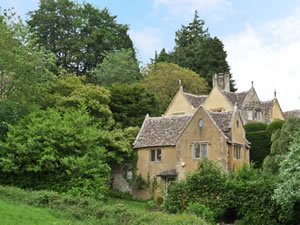 Self catering breaks at Court House in Uley, Gloucestershire