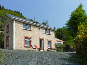 Self catering breaks at Glendalough Brook in Laragh, County Wicklow