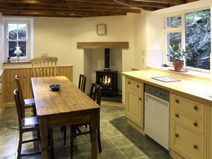 Self catering breaks at Bryn Parc in Porthmadog, Gwynedd