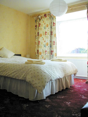 Self catering breaks at Two Tees in Swanwick, Derbyshire