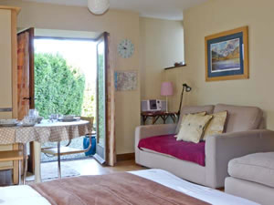 Self catering breaks at The Studio in Bowness, Cumbria