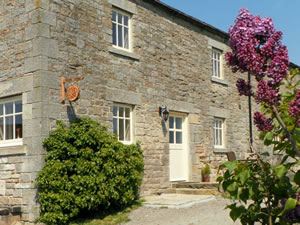 Self catering breaks at The Cote in Staindrop, County Durham
