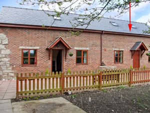 Self catering breaks at Ty Bara in Four Crosses, Powys