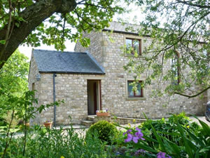 Self catering breaks at High Ivah in Lowgill, Lancashire