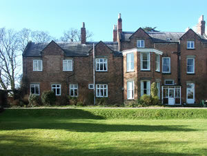 Self catering breaks at 2 The Close in Radbourne, Derbyshire