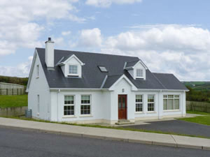 Self catering breaks at 1 Tirlaughan Brae in Carrigart, County Donegal