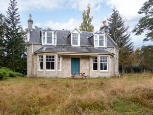Self catering breaks at Coille Ghlas in Nethy Bridge, Inverness-shire