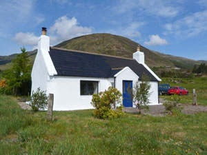 Self catering breaks at 1A Kylerhea in Broadford, Isle of Skye