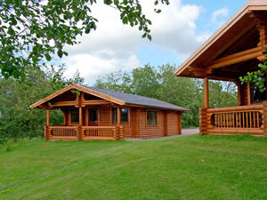 Self catering breaks at Cabin 14- Felmoor Park in Felmoor Park, Northumbria