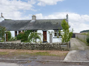 Self catering breaks at Fincraigs Farm Cottage in Newport on Tay, Fife