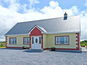 Self catering breaks at Noras Cottage in Doonbeg, County Clare