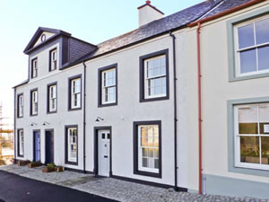 Self catering breaks at Thistle Cottage in Cumnock, Ayrshire