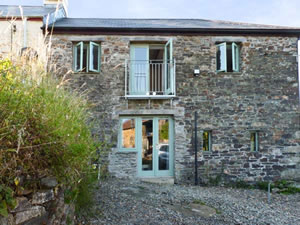 Self catering breaks at Upper Barn in Callington, Cornwall