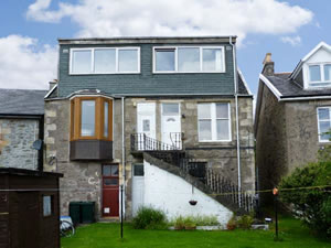 Self catering breaks at Top Flat in Tighnabruaich, Isle of Bute