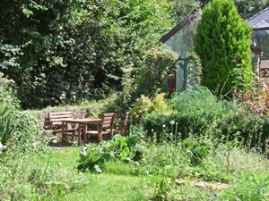 Self catering breaks at The Granary in Upper Lydbrook, Gloucestershire