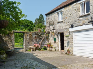 Self catering breaks at The Limes Coach House in Curry Rivel, Somerset