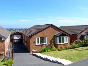 Self catering breaks at 38 Lon Y Mes in Abergele, Conwy