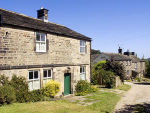 Self catering breaks at Bray Cottage in Hepworth, West Yorkshire