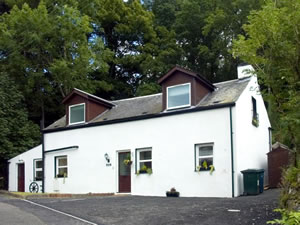 Self catering breaks at The Old Coach House in Arrochar, Dunbartonshire