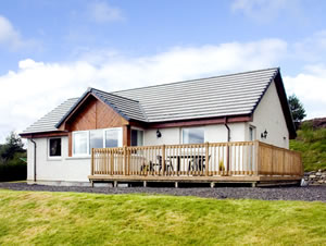 Self catering breaks at The Rowans in Strathpeffer, Ross-shire
