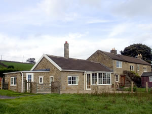 Self catering breaks at Hury Lodge in Baldersdale, County Durham