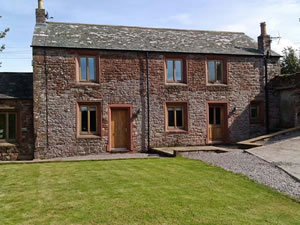 Self catering breaks at Bramble Cottage in Maryport, Cumbria