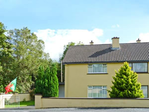 Self catering breaks at Bees House in Tourmakeady, County Mayo