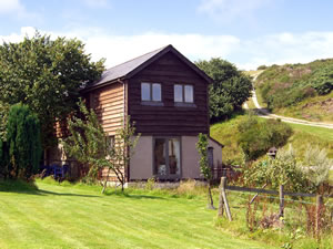 Self catering breaks at The Old Cwm Barn in Mainstone, Shropshire