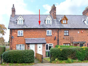 Self catering breaks at 2 Organsdale Cottages in Kelsall, Cheshire