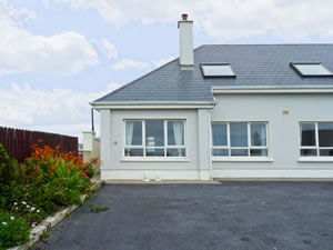 Self catering breaks at The Mews in Lahinch, County Clare