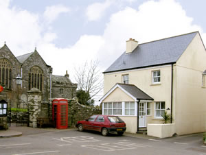 Self catering breaks at Pippin Cottage in Malborough, Devon