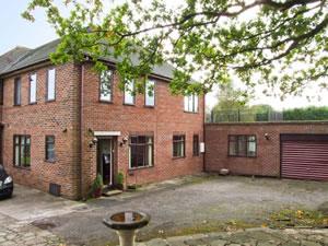 Self catering breaks at Hunters Moon Annexe in Fulford, East Yorkshire