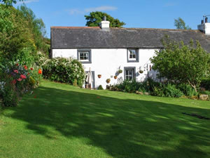 Self catering breaks at Fell Cottage in Wigton, Cumbria
