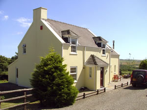 Self catering breaks at Trewen in Roch, Pembrokeshire