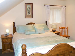 Self catering breaks at The Annexe in Upper Hulme, Staffordshire