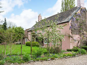 Self catering breaks at The Stables in Blagdon Hill, Somerset