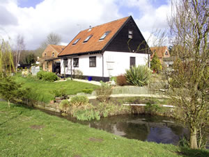 Self catering breaks at The Hayloft in Necton, Norfolk