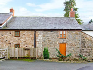 Self catering breaks at 2 Nant Lane Cottages in Selattyn, Shropshire