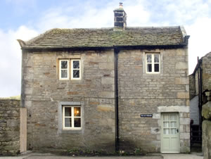 Self catering breaks at The Old Cobblers in Burnsall, North Yorkshire