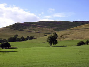 Self catering breaks at Midfeather Cottage in Edale, Derbyshire